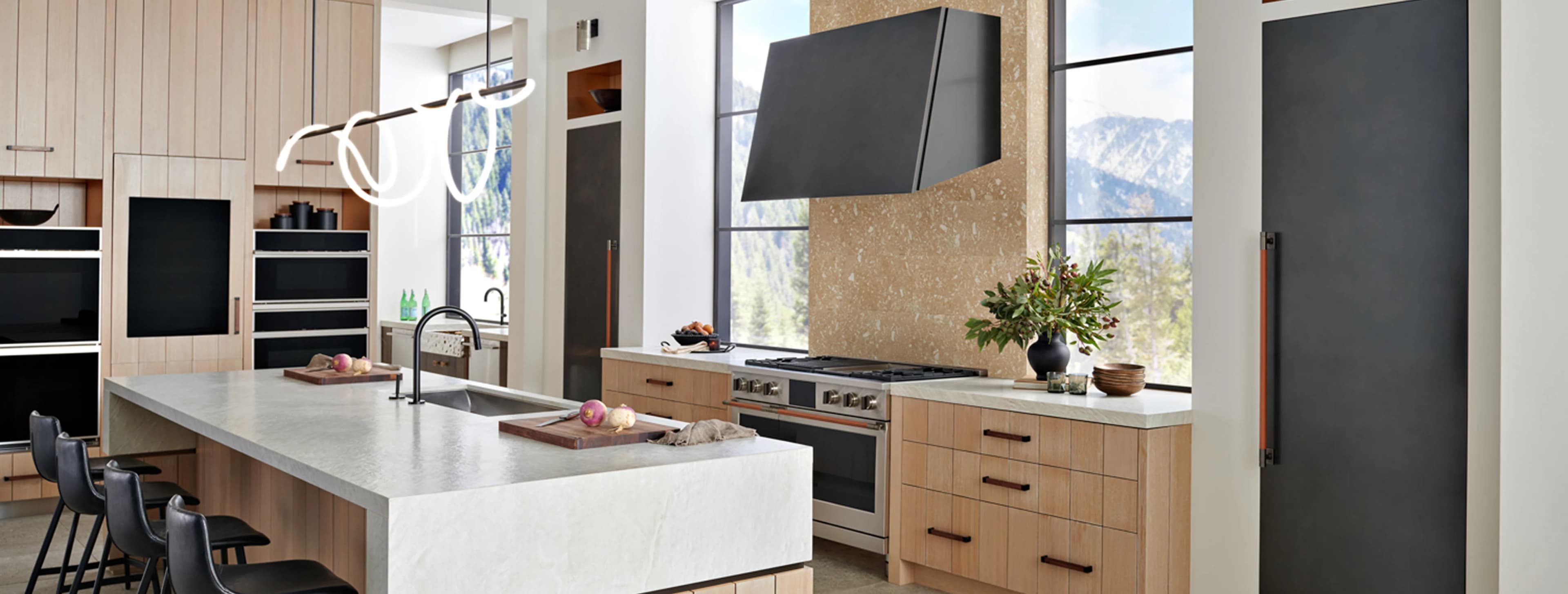 LuxuryAppliancesBanner